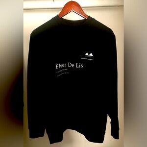 Organic Cotton Black Crewneck